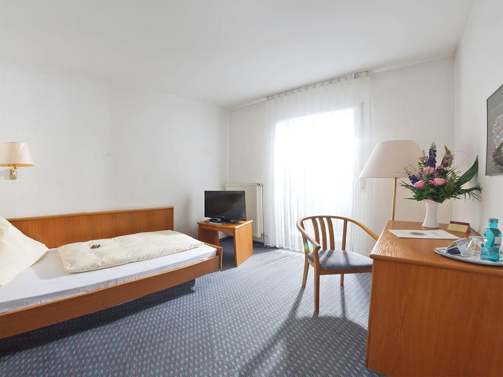 City Hotel Mark Michelstadt Room photo