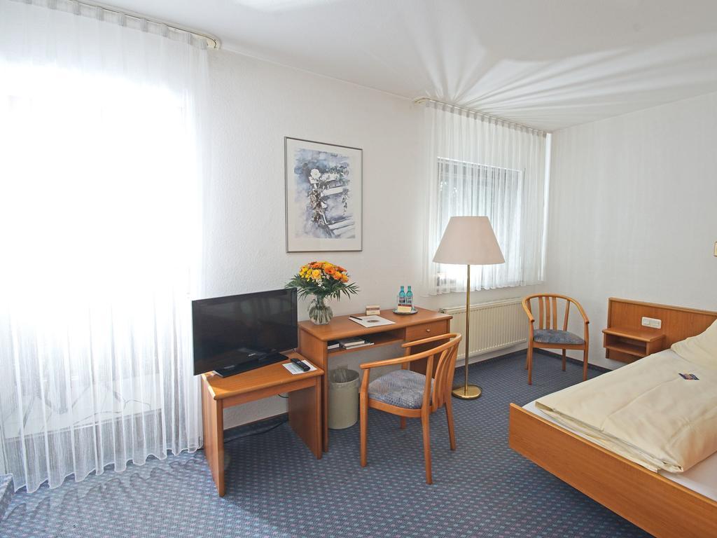 City Hotel Mark Michelstadt Room photo